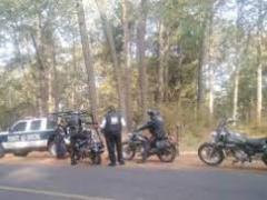 Despliegue policial en el acceso al santuario por la carretera perimetral. Fotografía: Cuarto de Guerra.