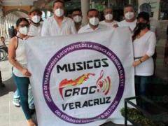 Músicos organizados por falta de ingresos durante COVID-19. Fotografía: Raúl Solís.