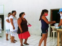 Entrega de comida en Cantamayec, Yucatán. Fotografía: Facebook Grissy Chanmay.
