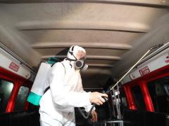 Sanitización en transporte público, Mérida, Yucatán. Fotografía: Facebook Mauricio Vila.