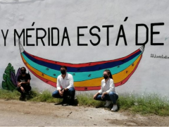 Mural "Wáay Mérida está de 100", elaborado por Enamora Mérida y miembros de la comunidad.