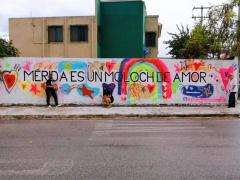 Barda 2: Mérida es un moloch de amor (segunda versión). Fotografía: Enamora Mérida.