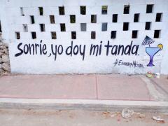 Barda 50: Enamora Mérida: Sonríe, yo doy mi tanda (Calle 16). Fotografía: Enamora Mérida.
